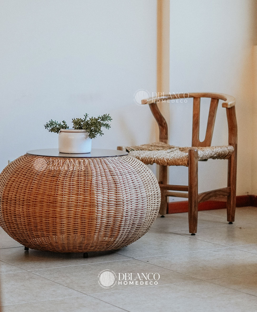 WISHBONE CHAIR (SILLA)