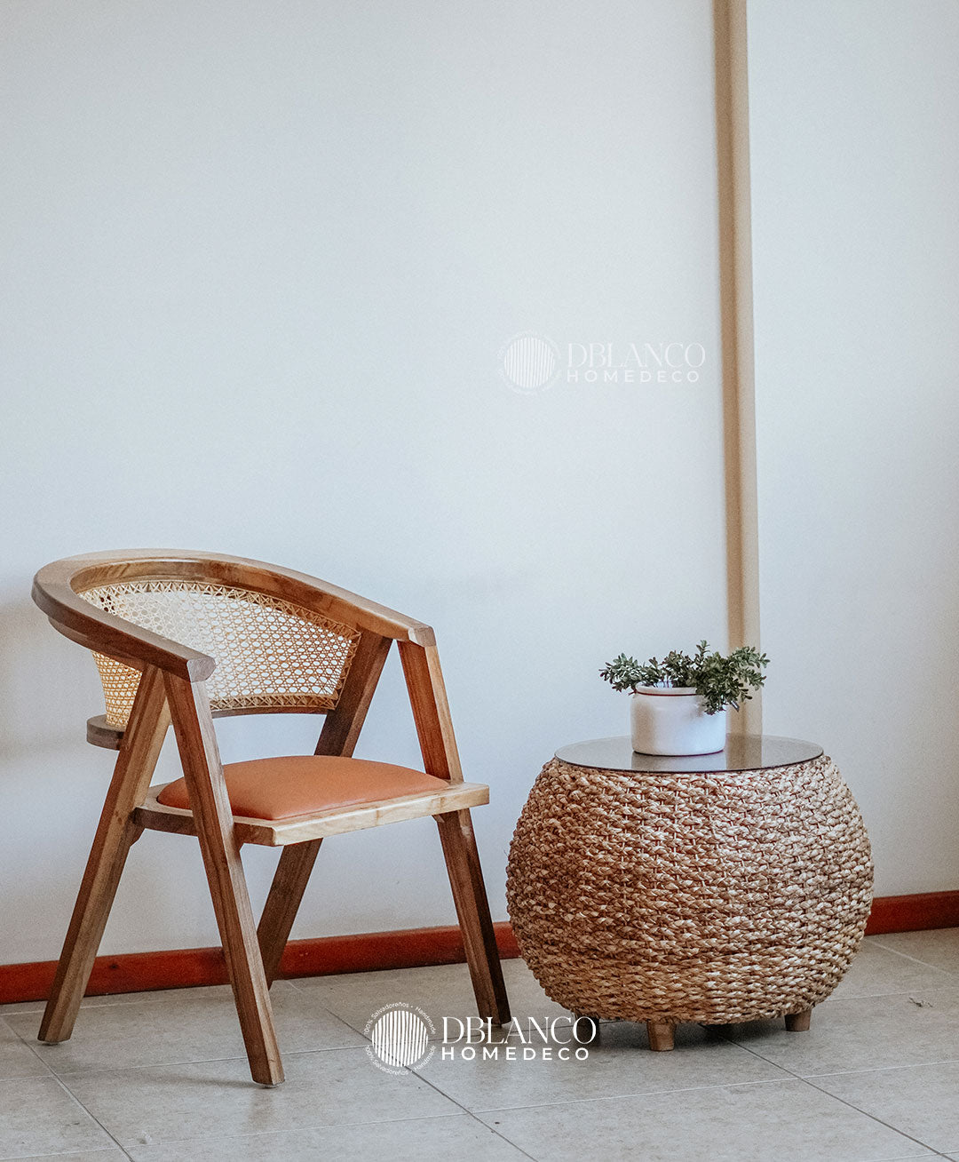 MODERN CHAIR (SILLA)