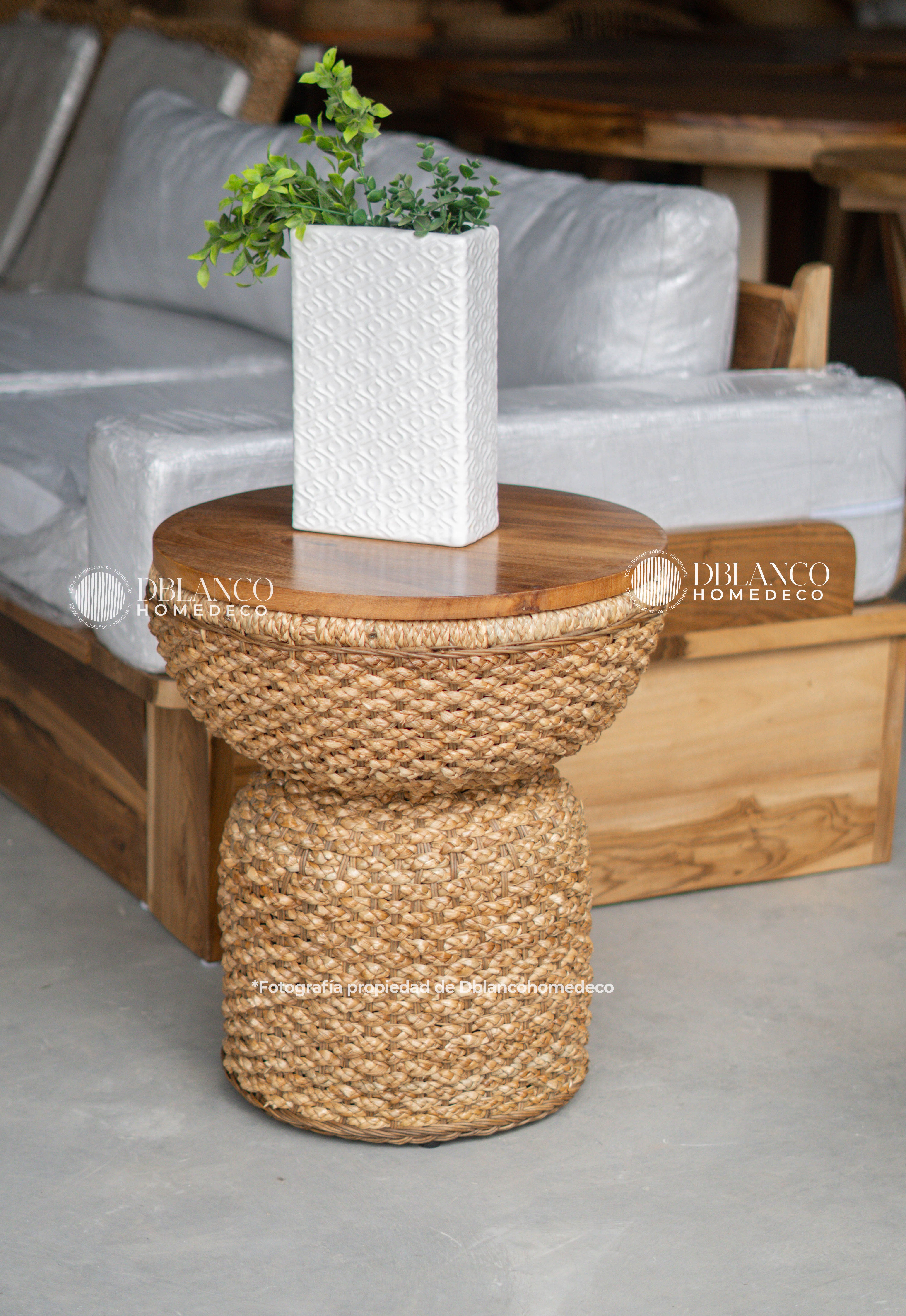 MINI CURVED TABLE (MESA)