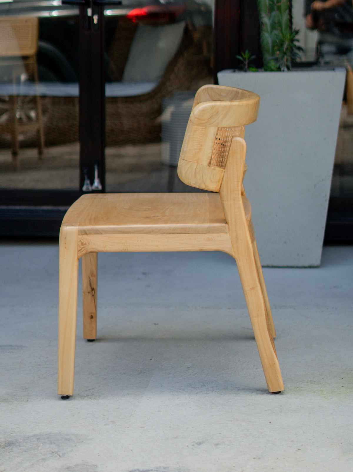 VELMONT CHAIR (SILLA)