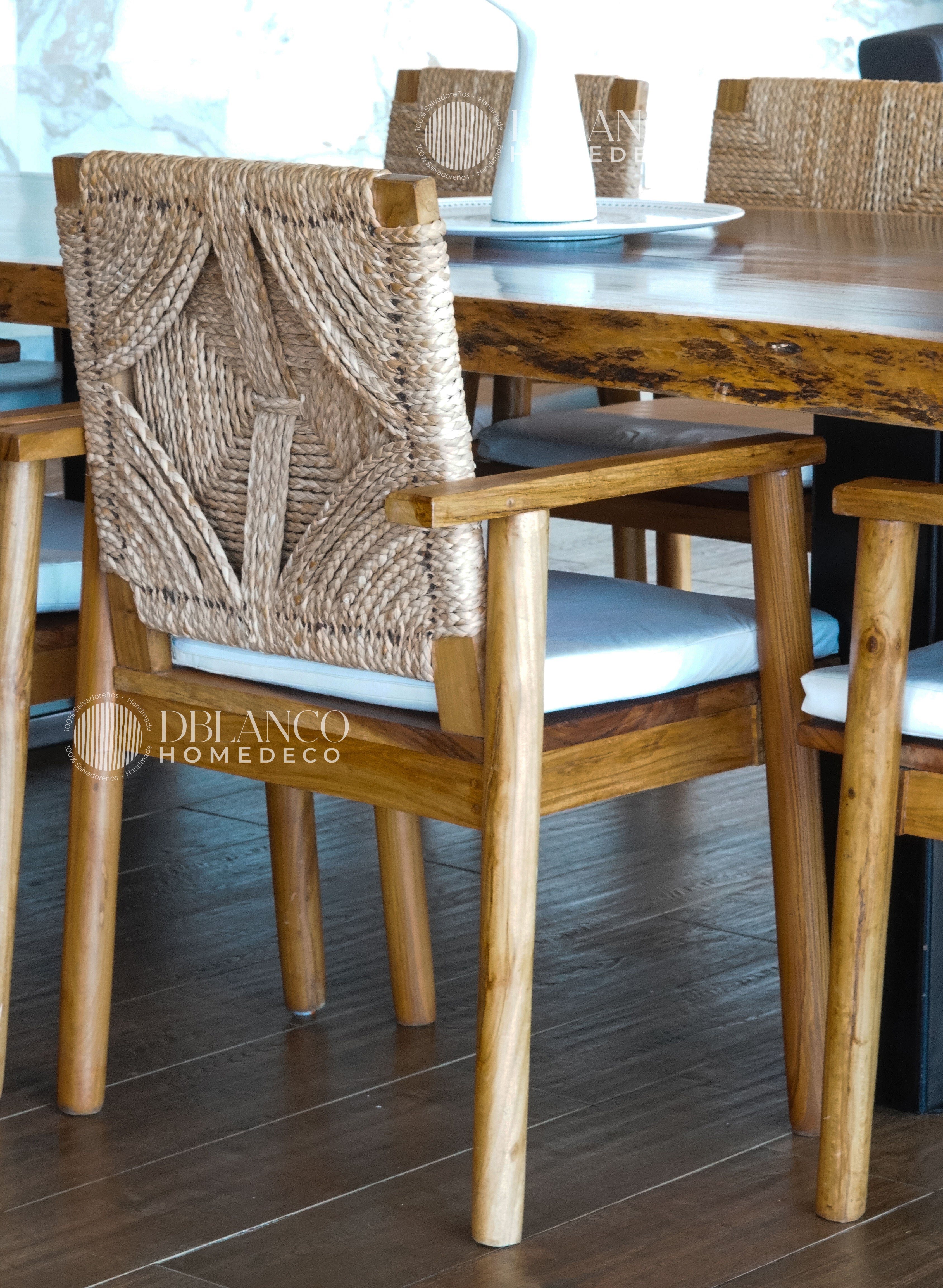 MID CENTURY CHAIR (SILLA)