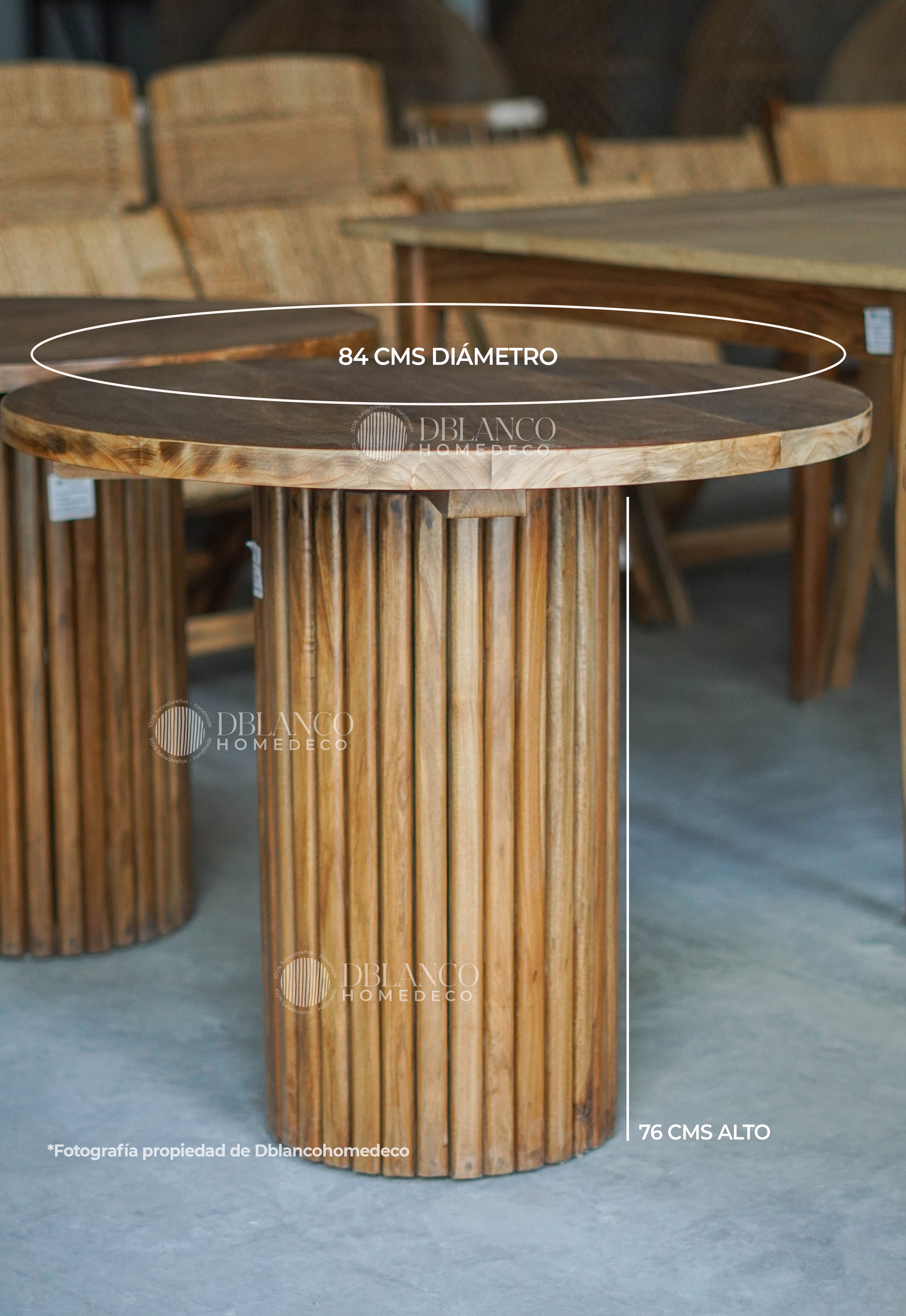 PLIZZÉ TABLE (MESA)