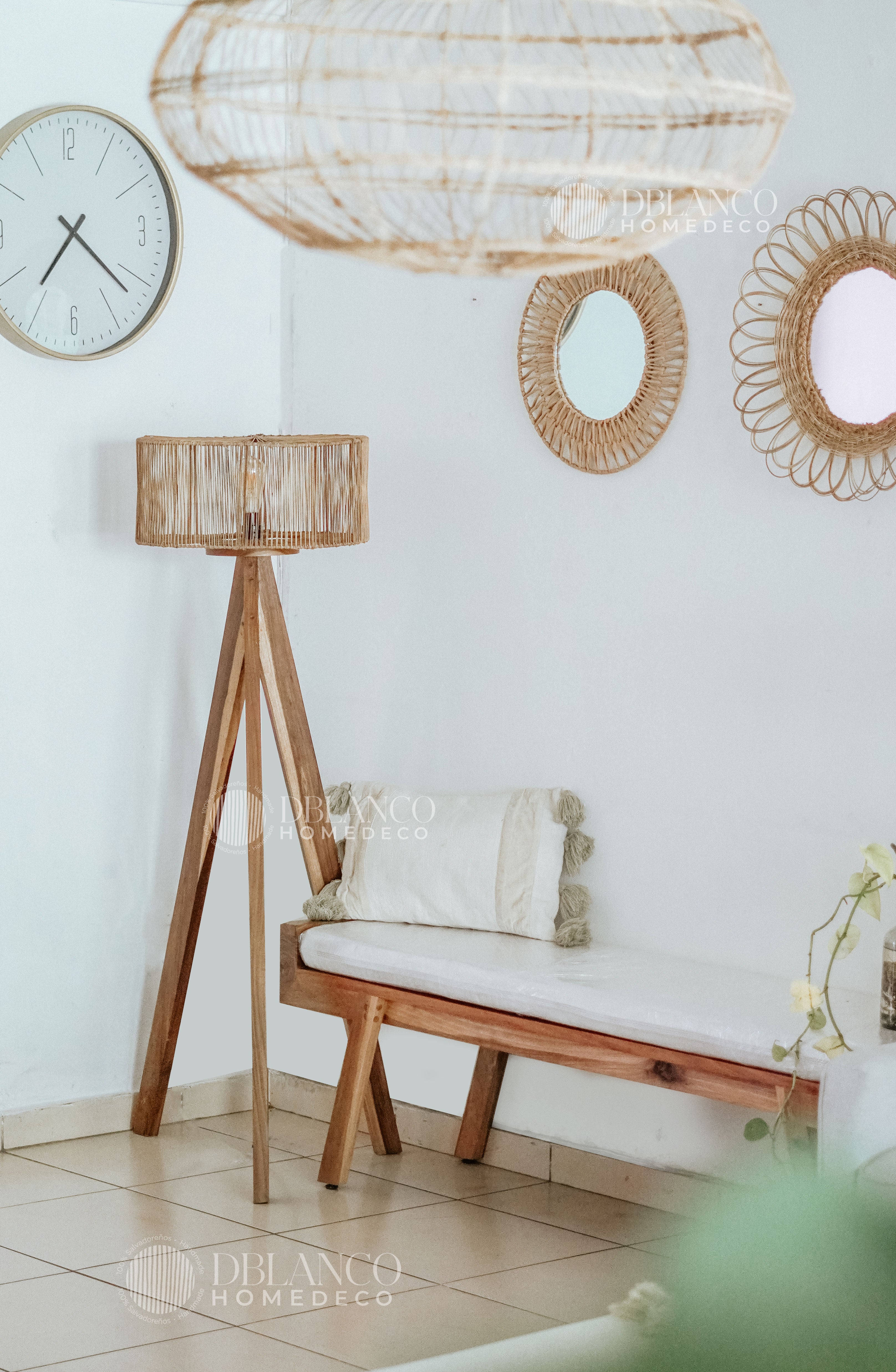 TRIPOD FLOOR LAMP (LÁMPARA)