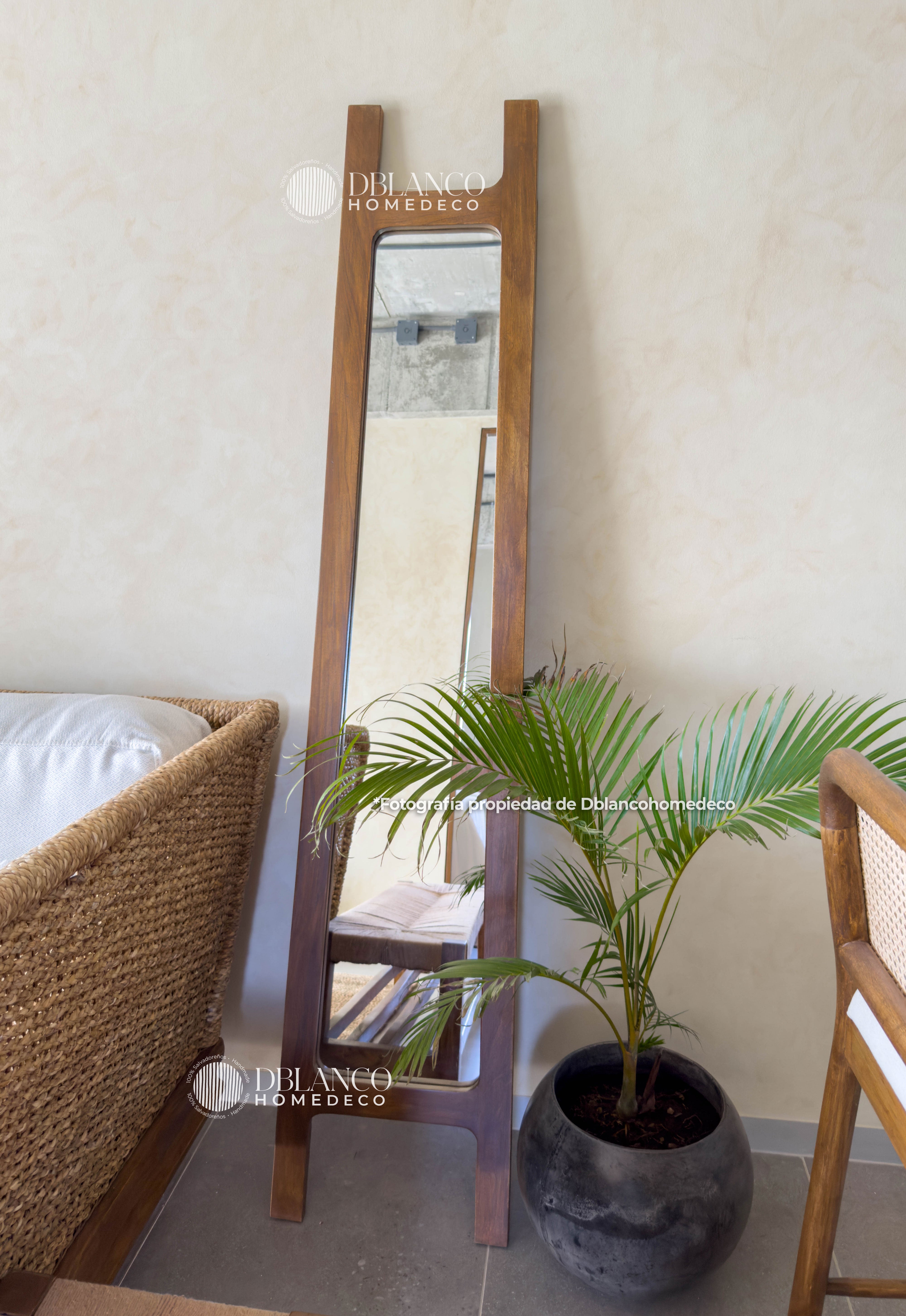 ESPEJO VERTICAL NATURAL