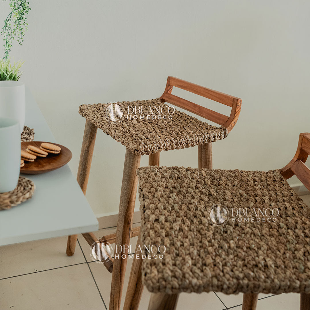 INDONESIAN STOOL BAR