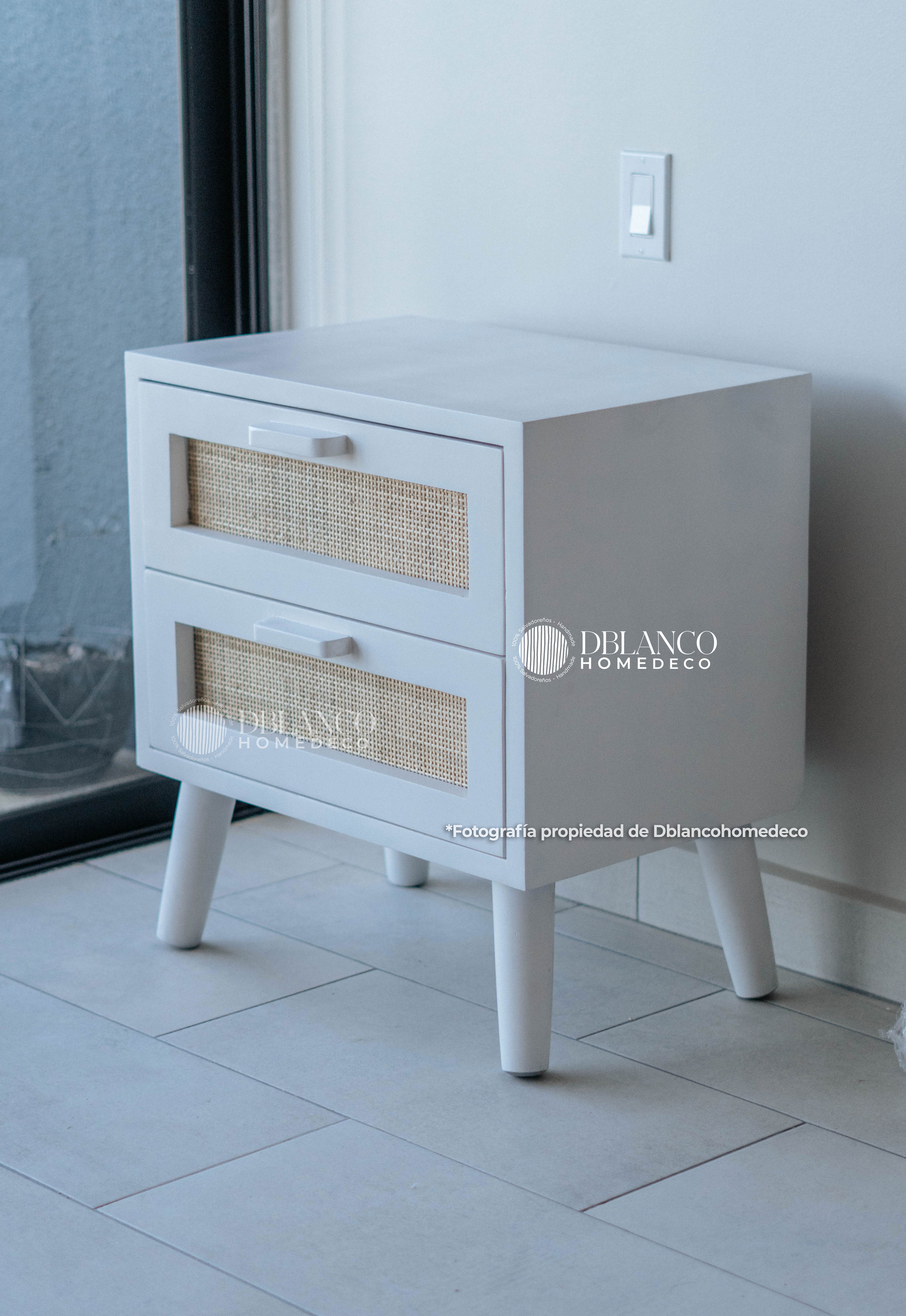 MESA DE NOCHE BLANCA (NIGHT STAND)