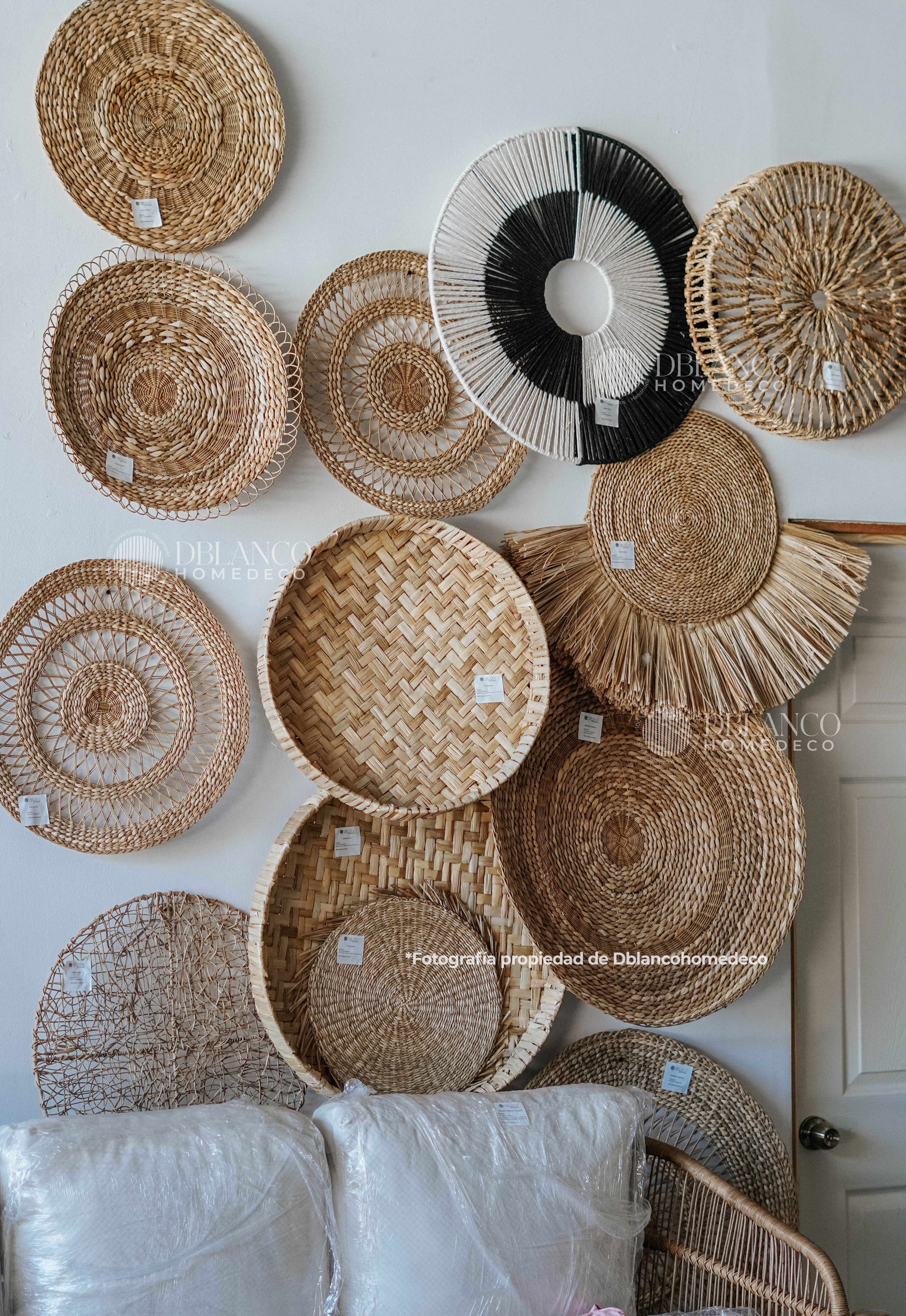 WALL SET