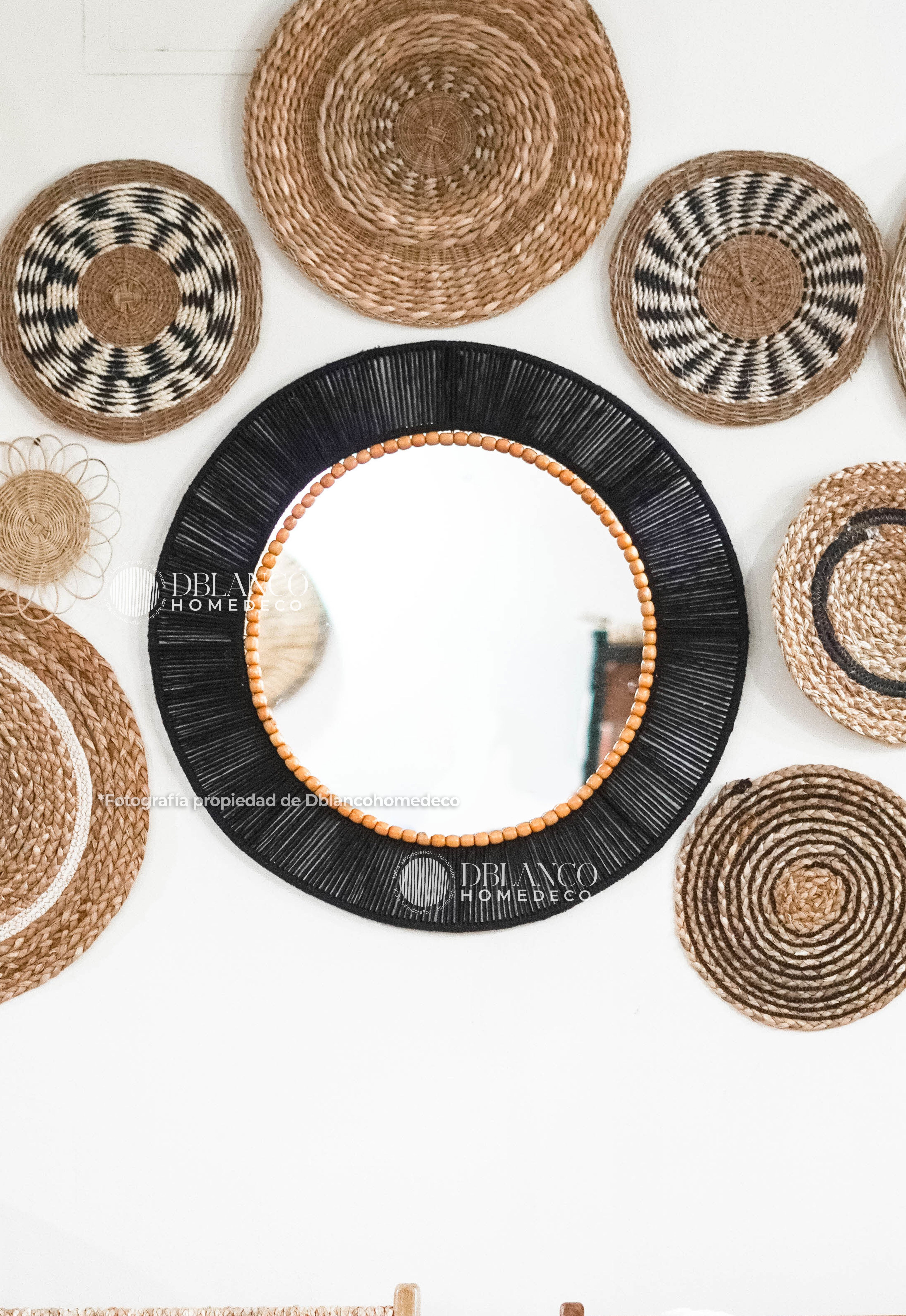 BLACK MIRROR (CORDÓN NEGRO)