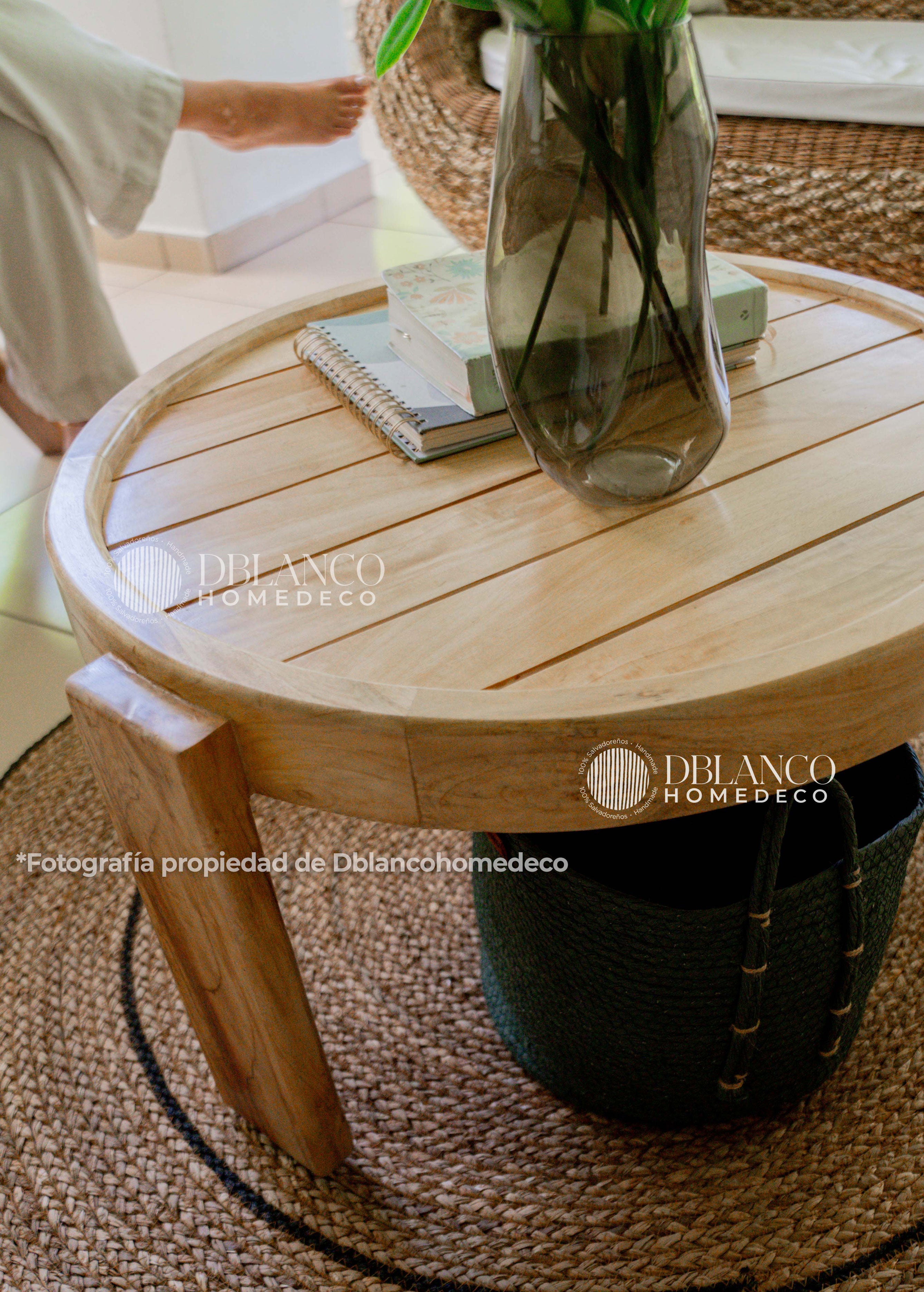 TERRA ROUND TABLE (MESA CENTRO)