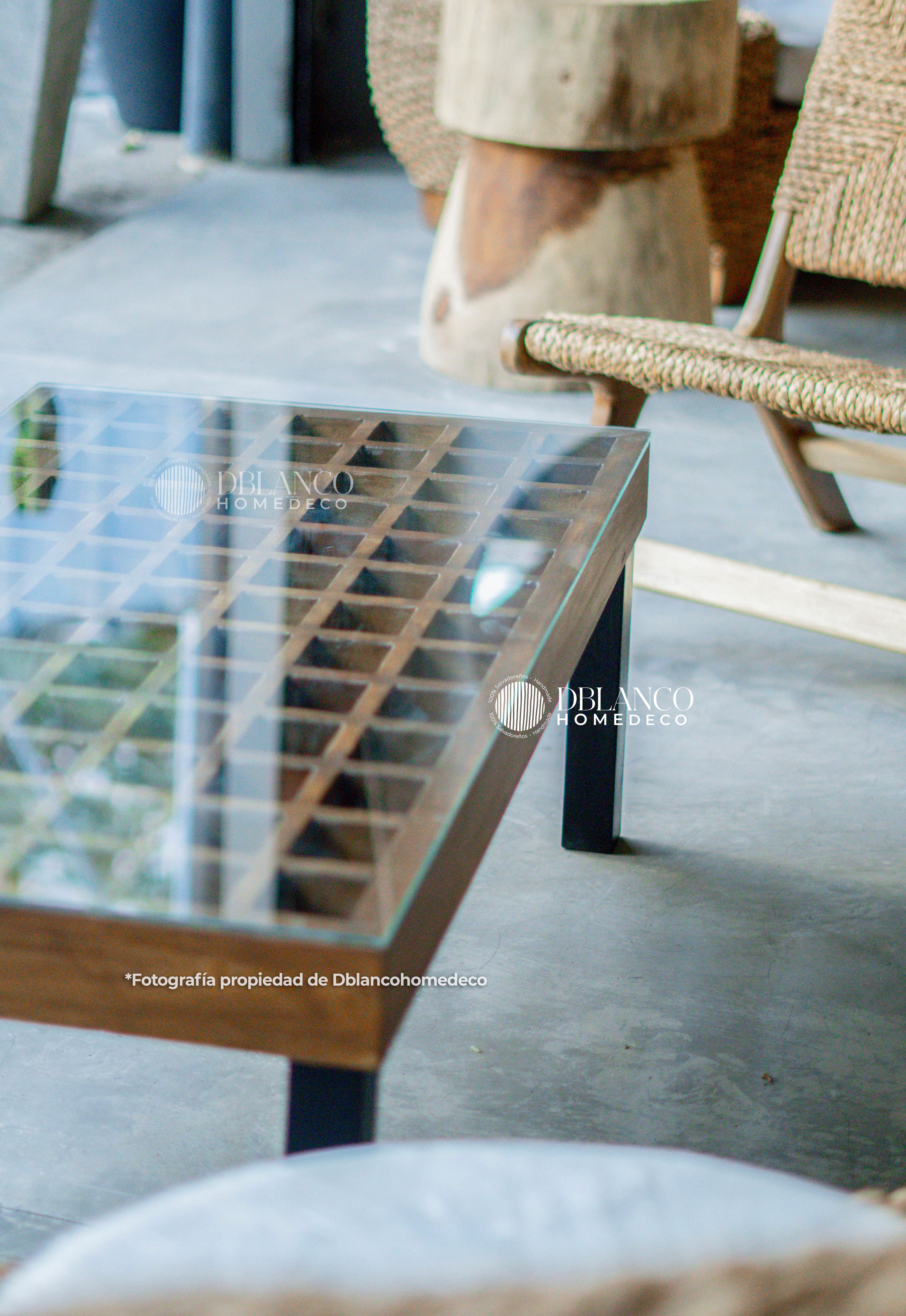 MESA FUSION GLASS AND WOOD