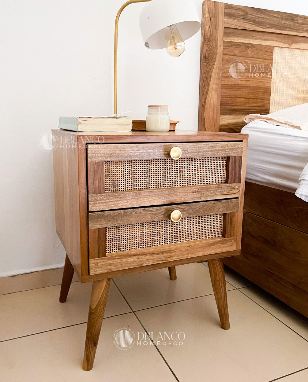 NIGHT STAND RATTAN (MESA DE NOCHE)